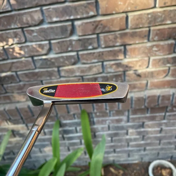 TaylorMade ROSSA Putter - Picture 3 of 9